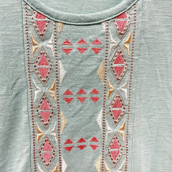 LIVING DOLL Teal Tribal Embroidered Baby Doll Tank Top Size S - Picture 3 of 10